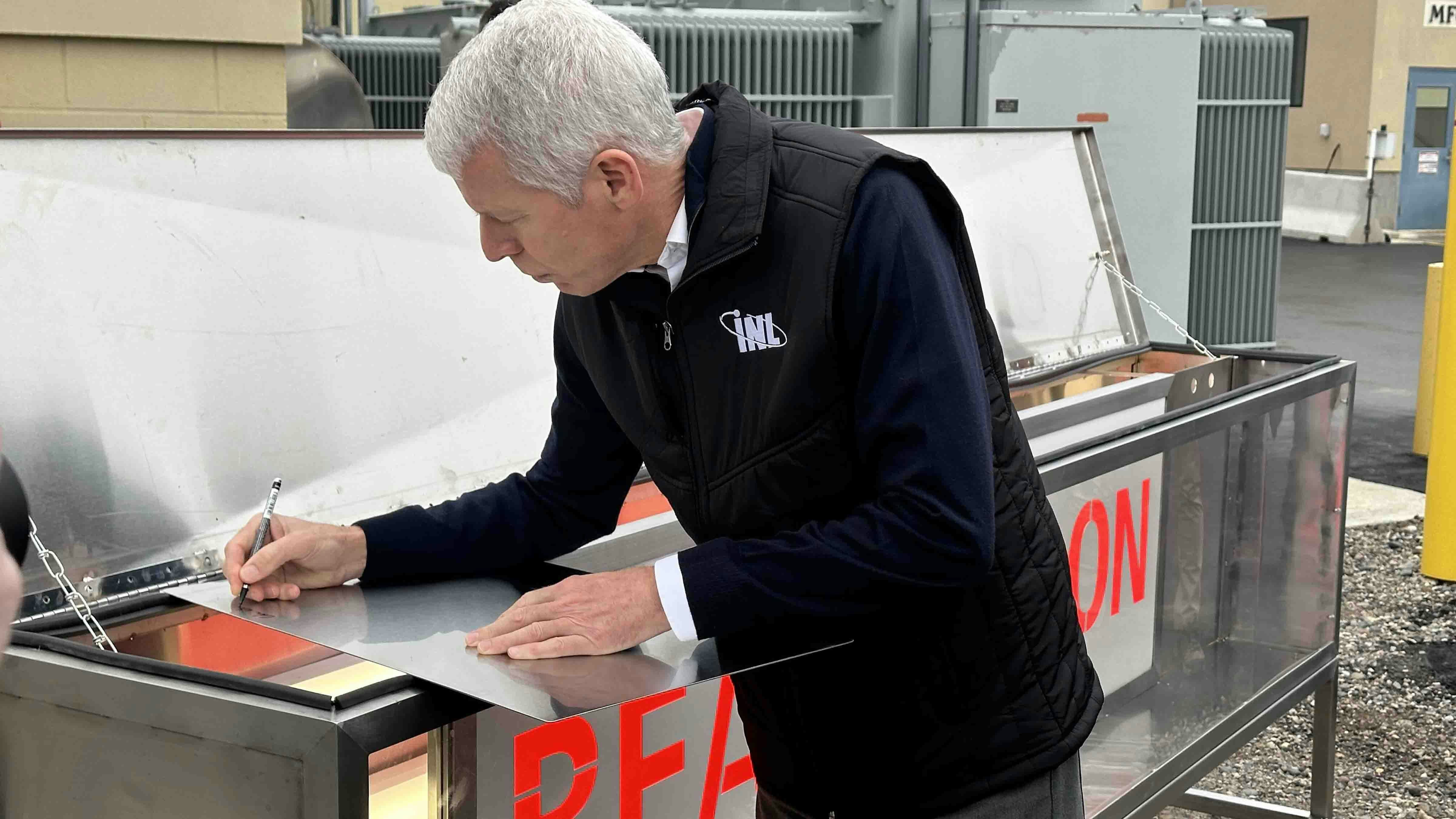 Energy Secretary Chris Wright toured the Idaho National Lab Monday with INL Director John Wagner, U.S. Rep. Mike Simpson (R-Idaho) and Idaho Gov. Brad Little, as a gaggle of press tagged along — including Cowboy State Daily and The New York Times. The group walked through the DOME facility, where the microreactor manufacturer Radiant plans to test a reactor before a July 4, 2026 deadline set by the Trump administration.