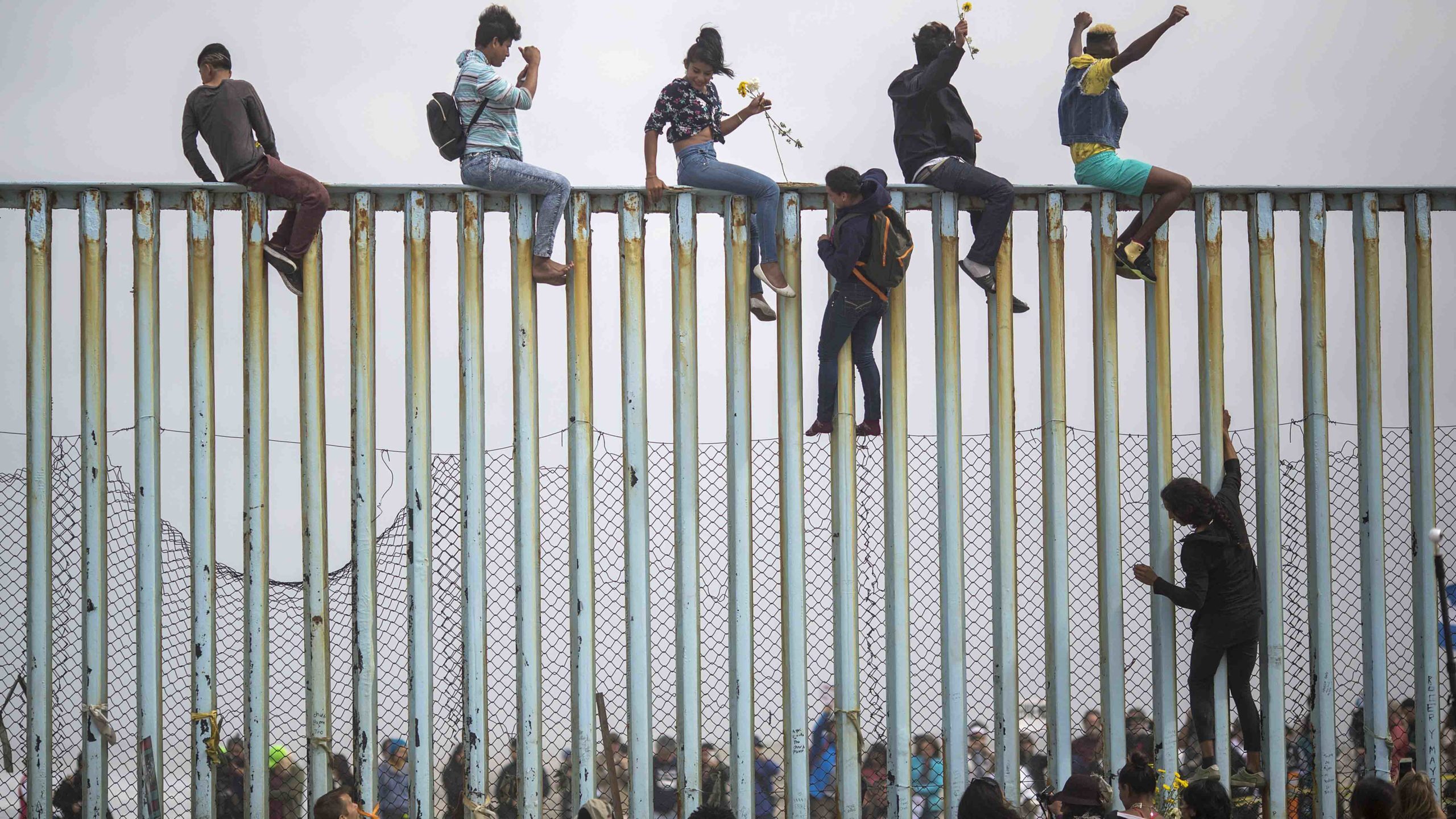 Immigration wall 4 14 22 scaled