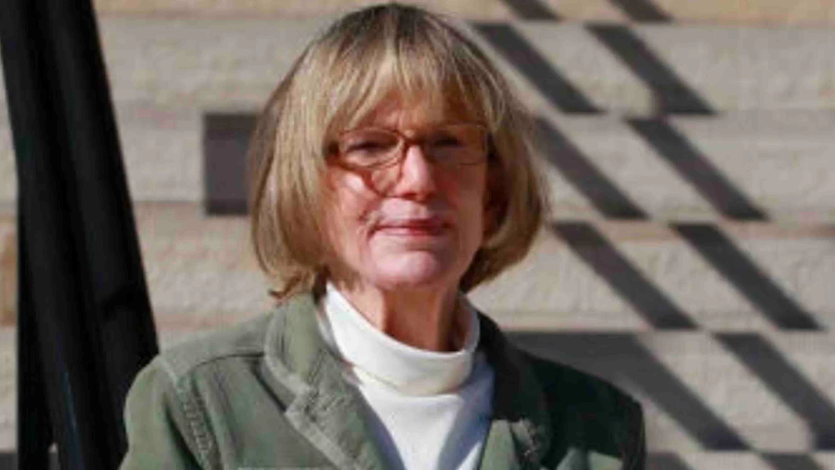 Joan Barron: Deaf Interpreter Post Is Tough To Fill
