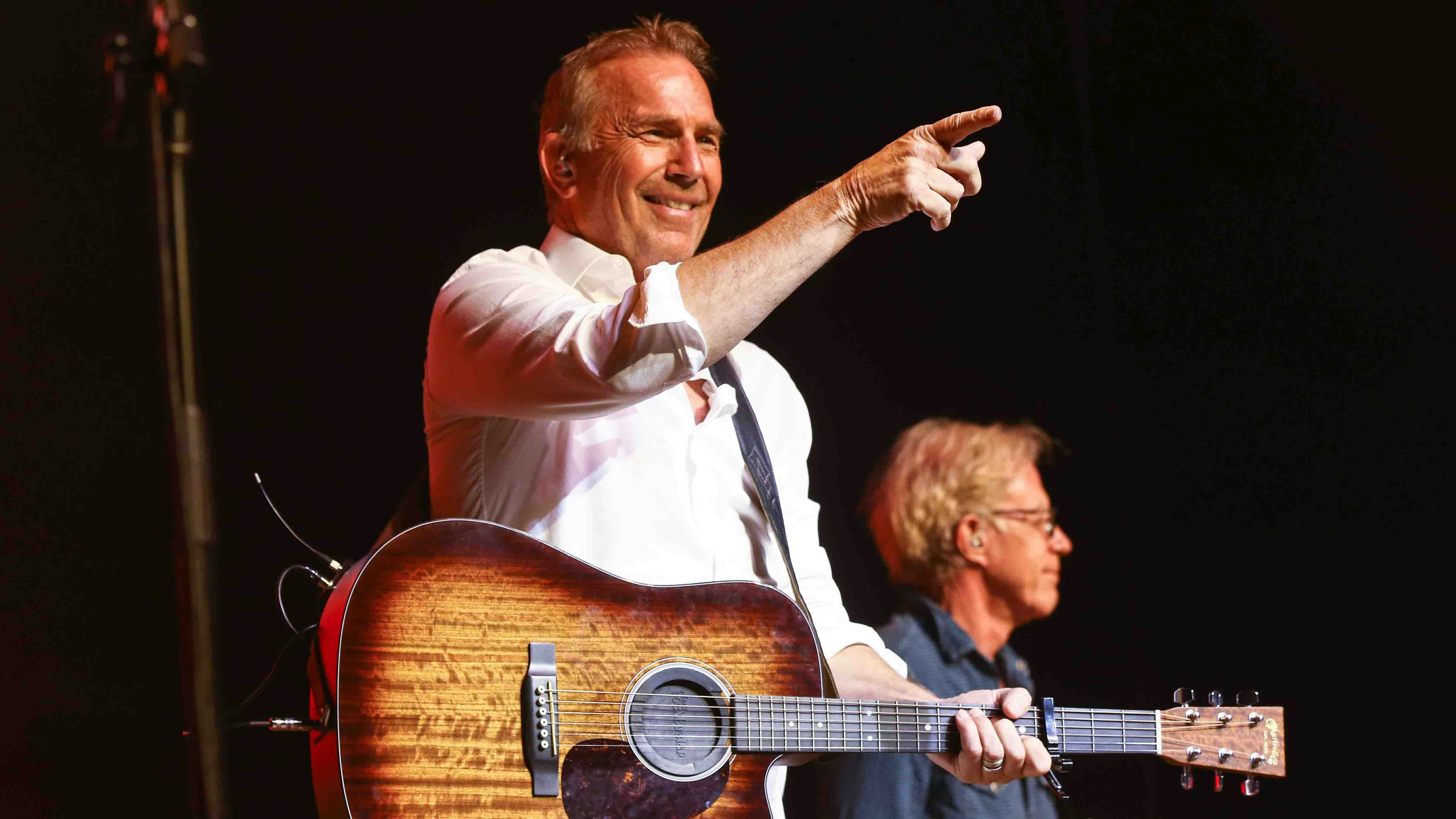 Kevin costner 10 11 23