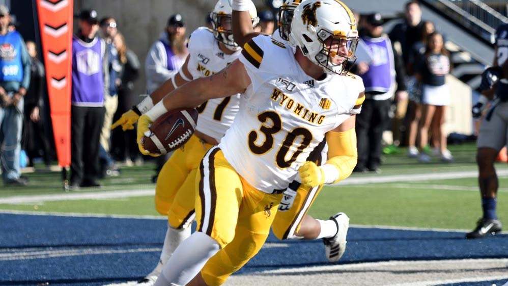 Logan wilson photo running