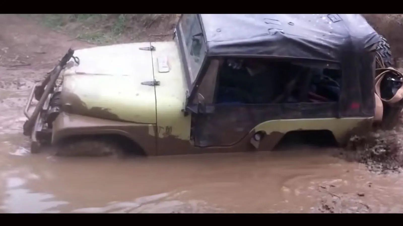 Mud jeep