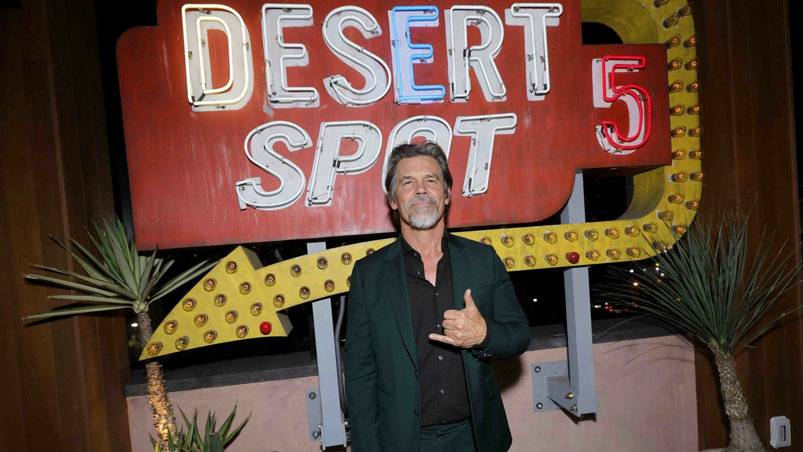 Outer range 1 4 19 22 scaled