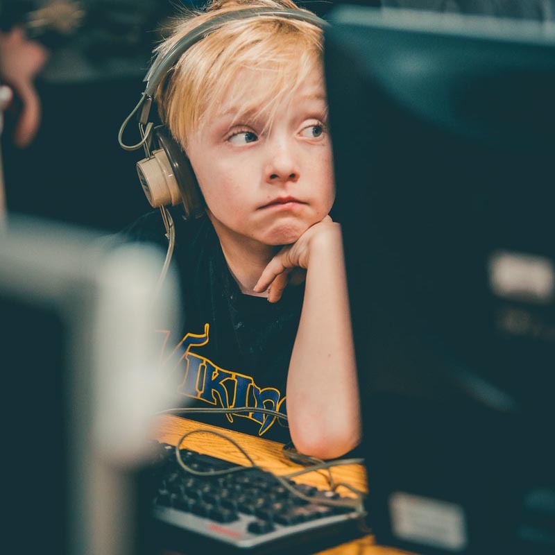 Photo of boy wearing headphone 2291471 1