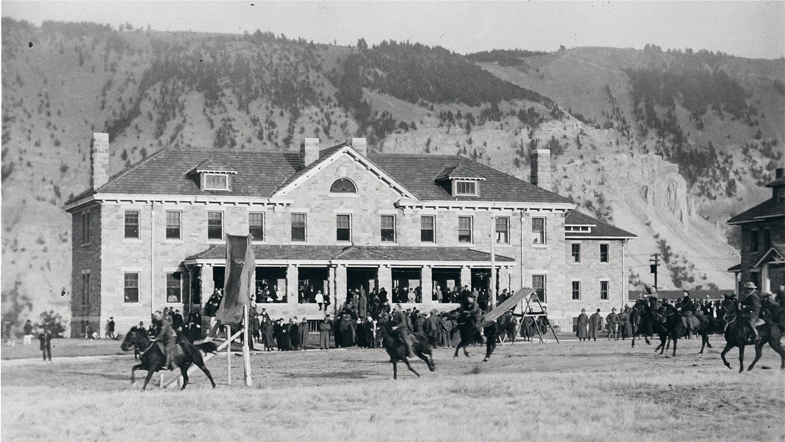 In Yellowstone National Park’s early days, the cavalry was brought in to patrol the park and protect it from vandals. One of these soldiers, Pvt. Richard R. Hurley, froze to death and his frozen corpse joined in on a final poker game thanks to the efforts of those transporting his body. 