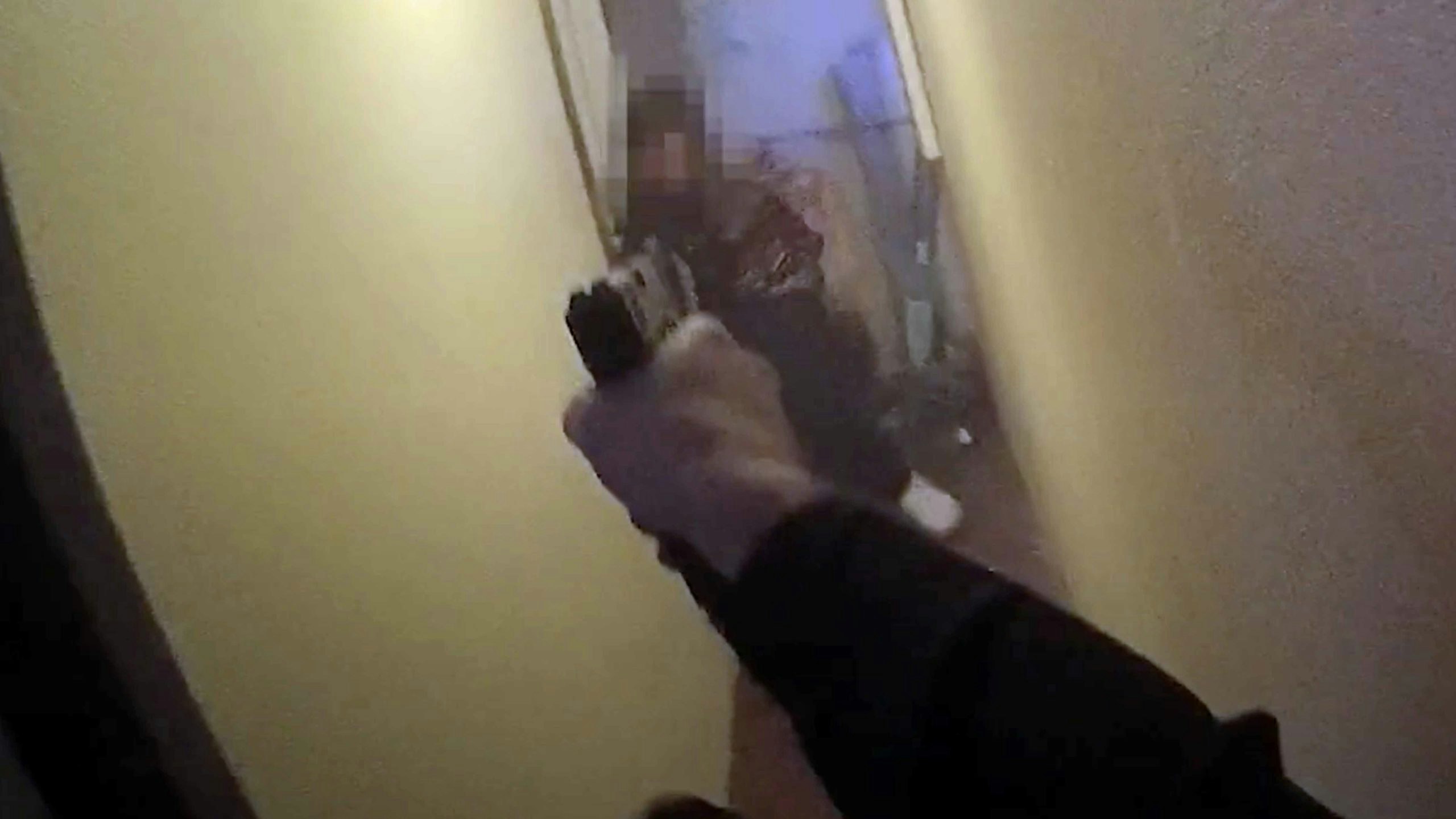 Police shoot 2 4 14 22 scaled