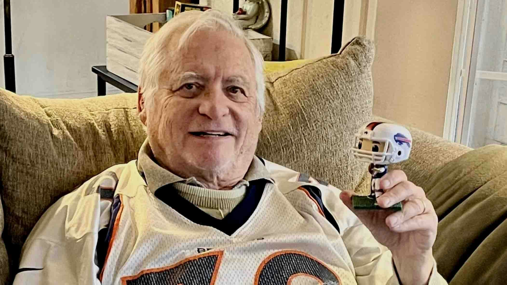 Sniffin broncos headshot 1 18 26