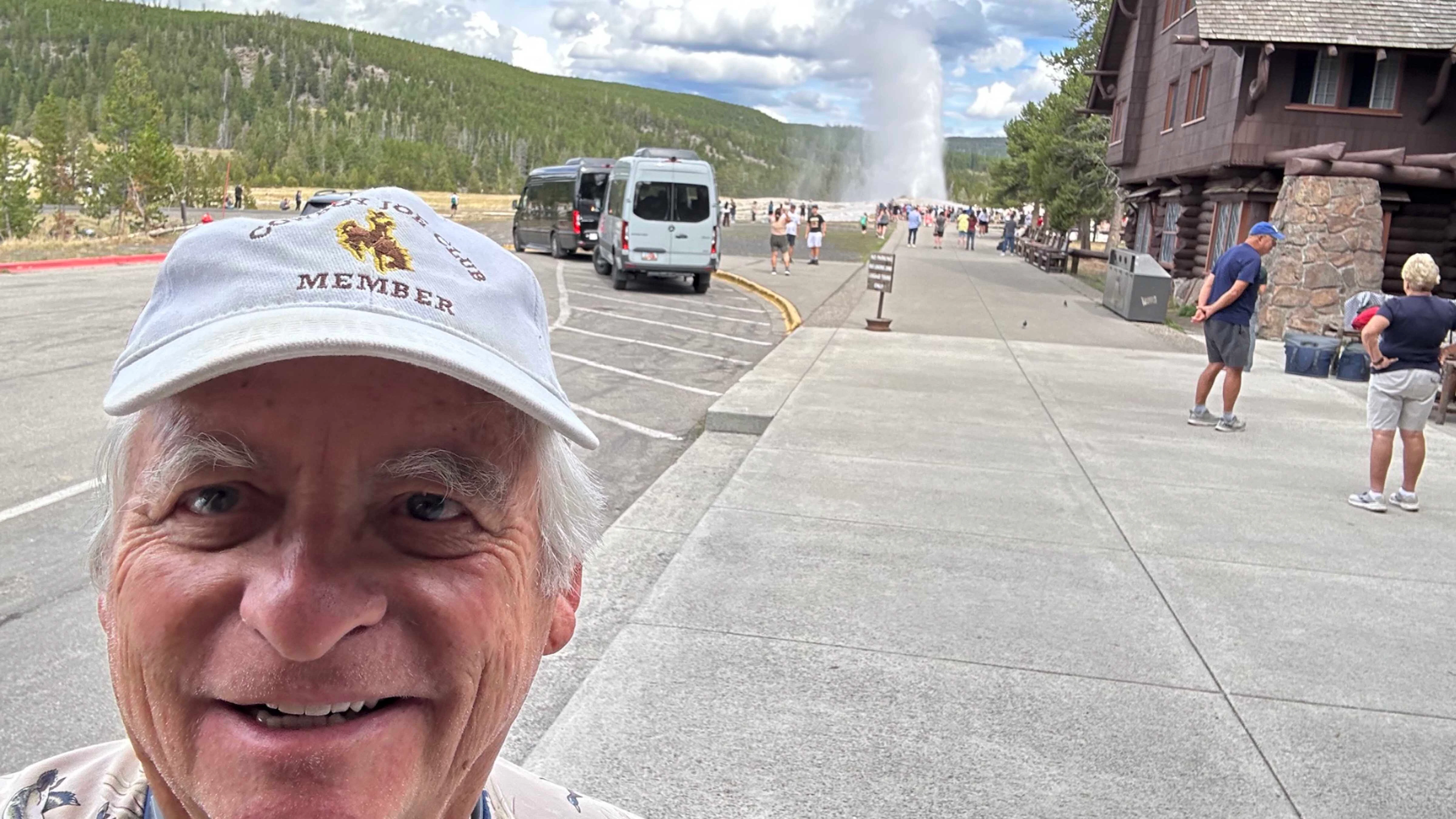 Sniffin yellowstone 8 30 26
