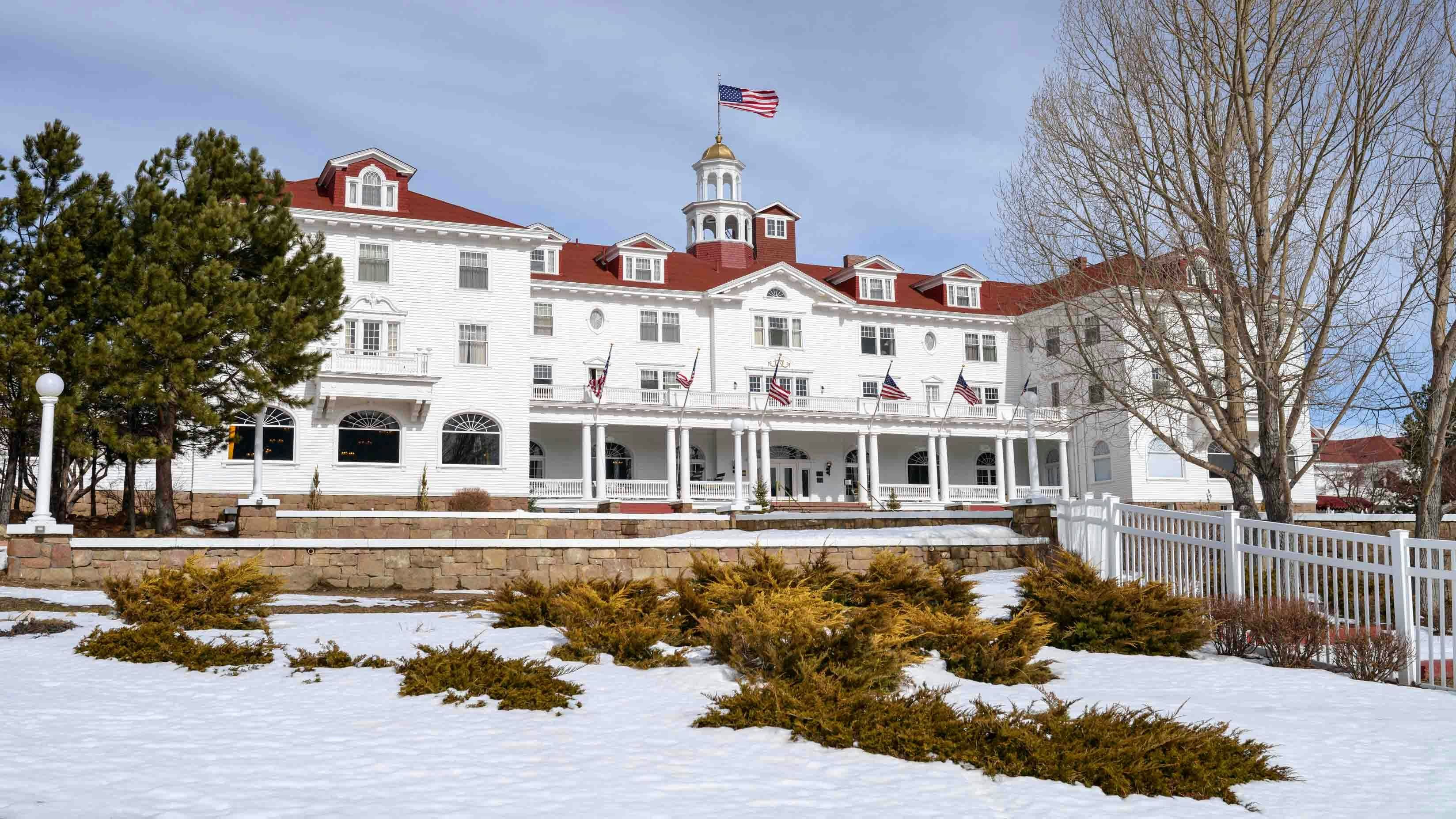 Stanley hotel winter
