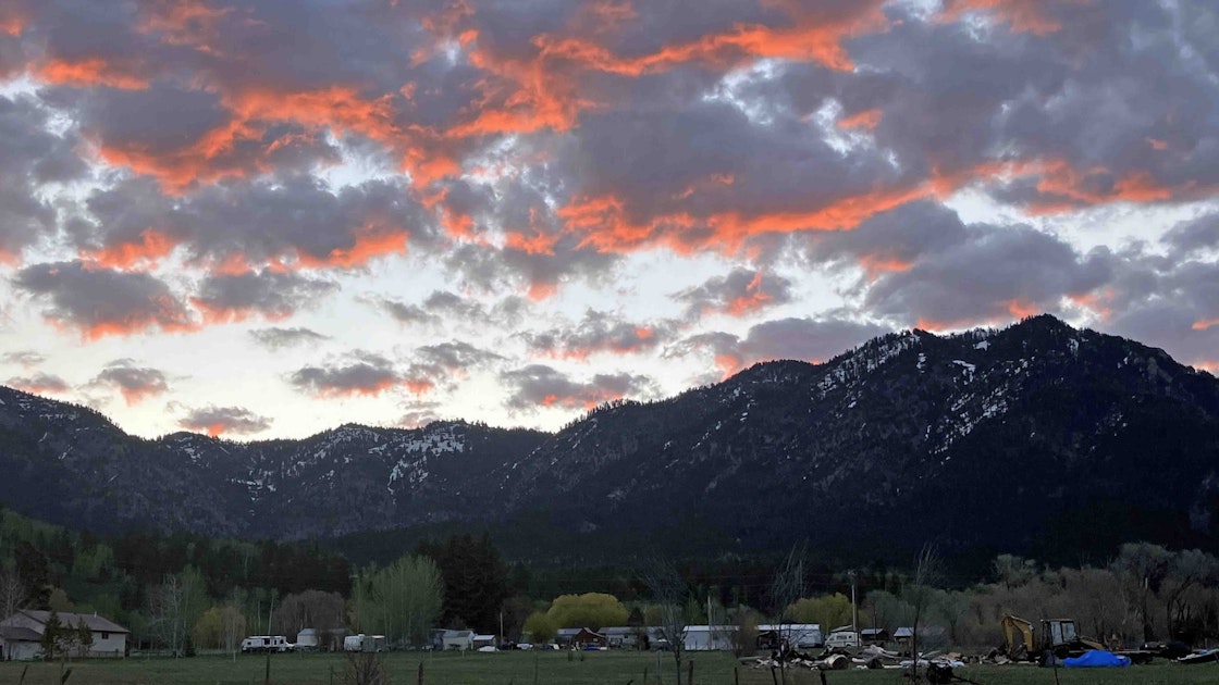 Your Wyoming Sunrise: Wednesday, May 22, 2024