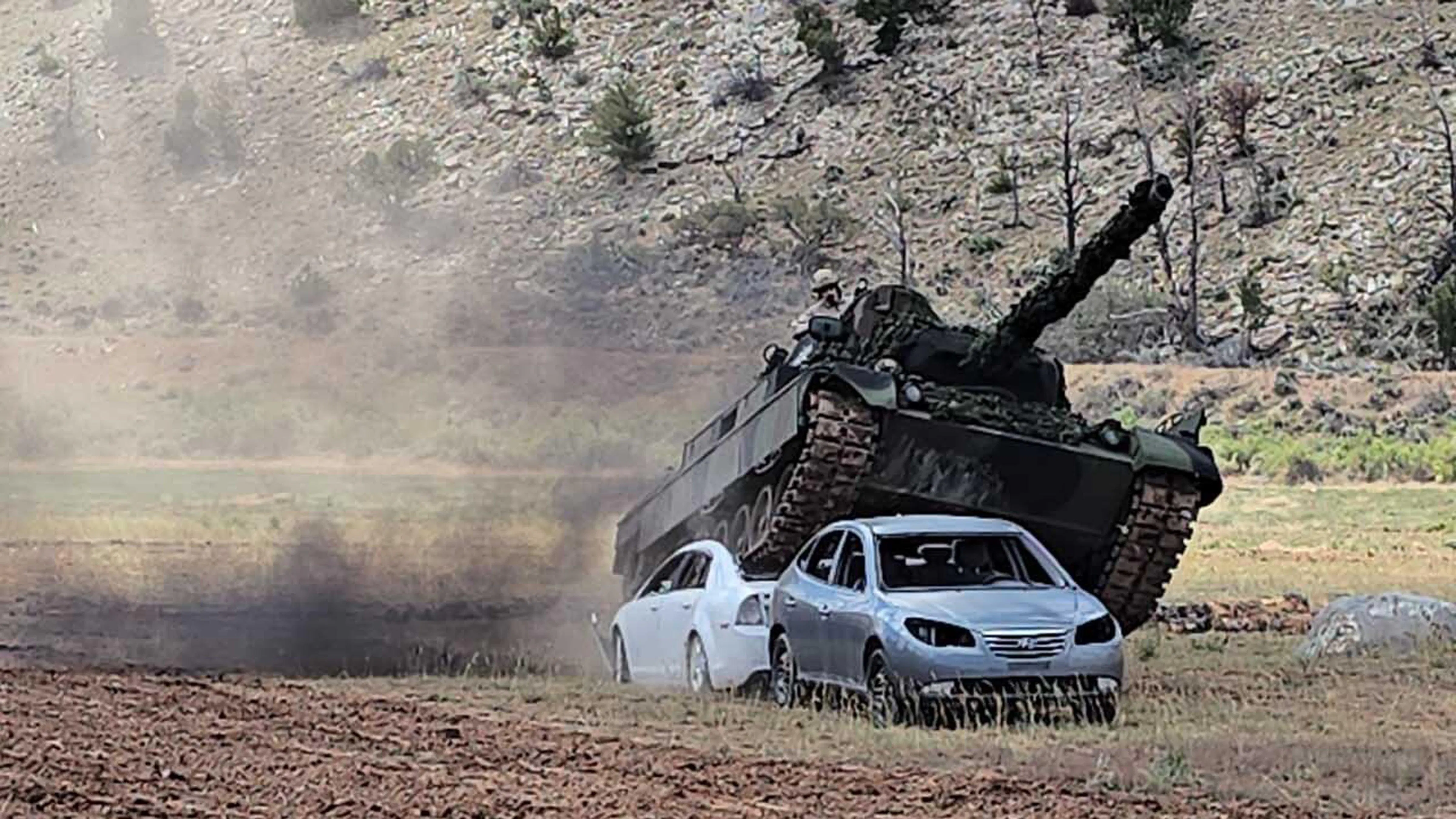 Military tanks spent an hour crushing cars Friday as an enthusiastic crowd cheered to celebrate America’s 250th in Dubois. “What’s more American than machine guns and tanks crushing cars?” said National Museum of Military Vehicles owner Dan Starks.