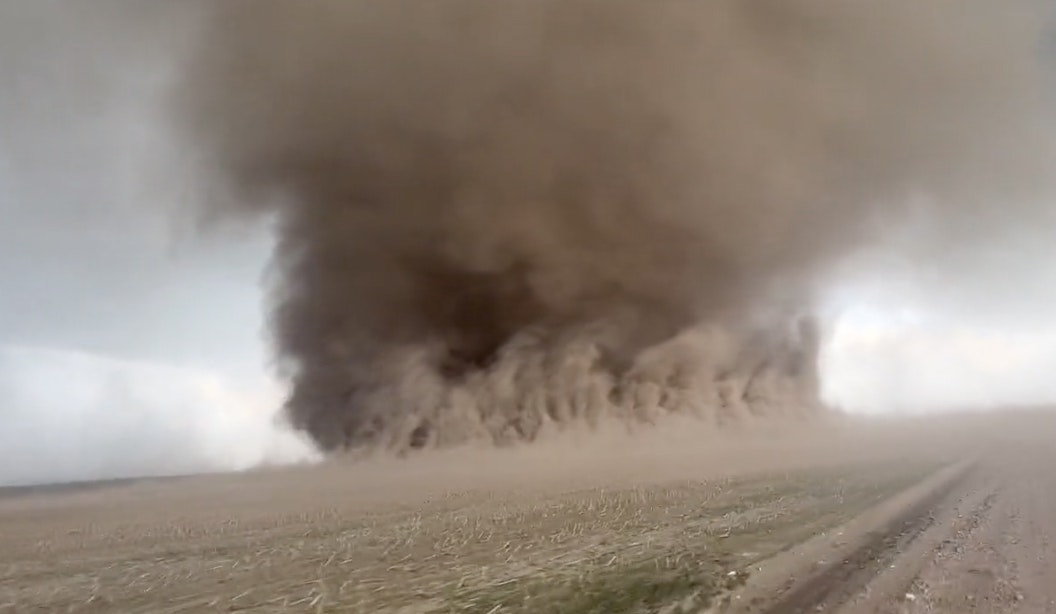 Storm Chaser Captures Monster Tornado 20 Miles From Wyoming Border