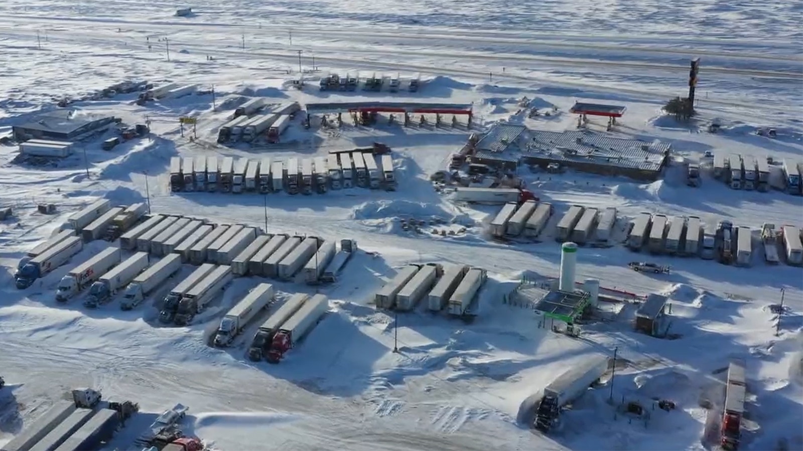 Trucks stuck in wyoming 2 23 23