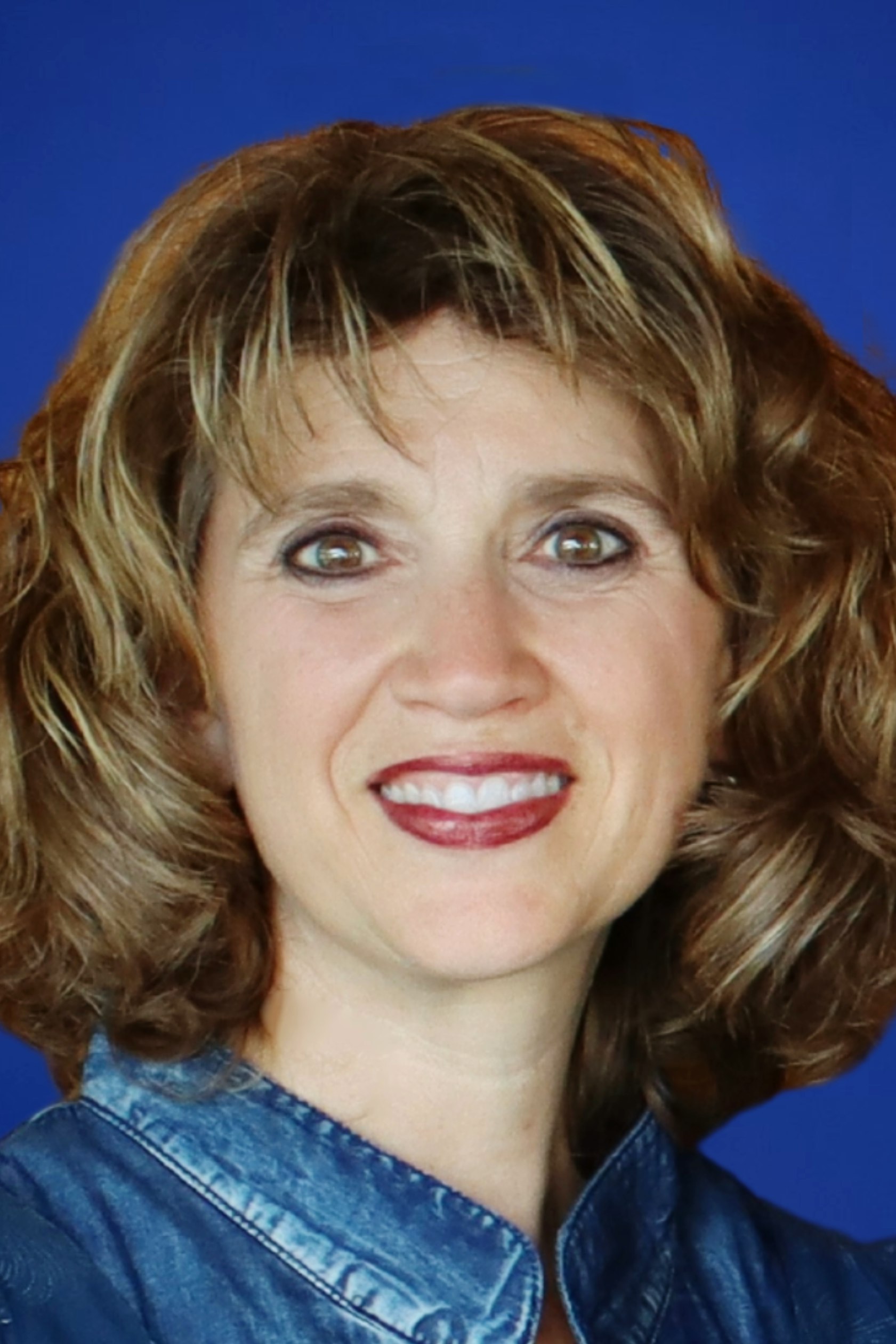 Headshot of Cowboy State Daily reporter, Wendy Corr.
