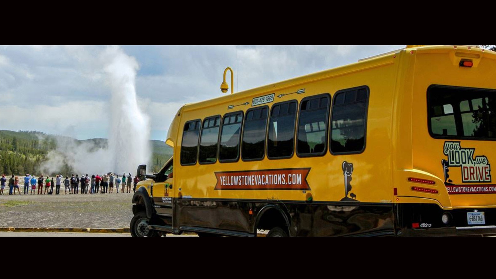 Yellowstone bus